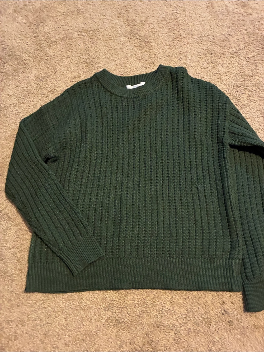 Time and Tru Forest Green Ribbed Crewneck Sweater